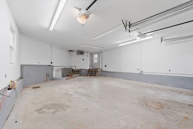 8 Crescent St., Tewksbury, MA 01876