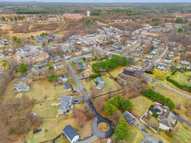 8 Crescent St., Tewksbury, MA 01876