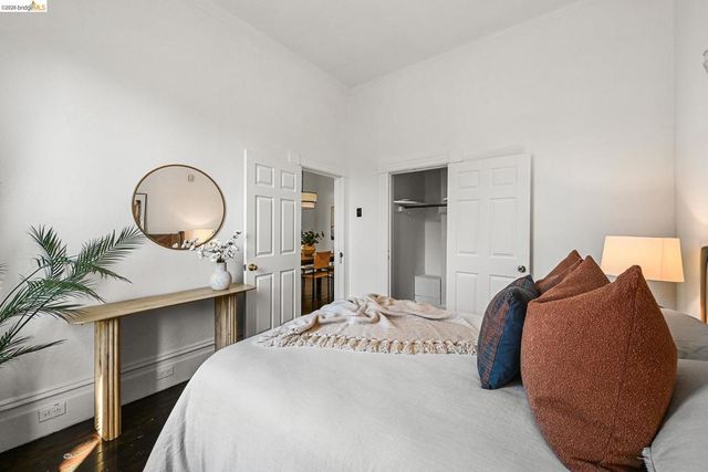 1137 Peralta St, Oakland, CA 94607