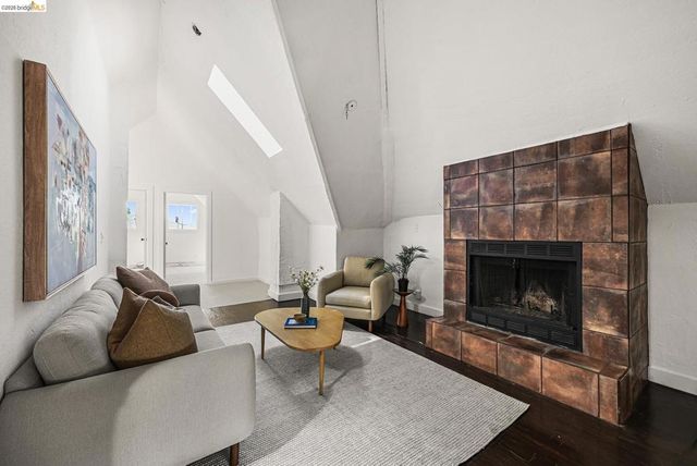 1137 Peralta St, Oakland, CA 94607