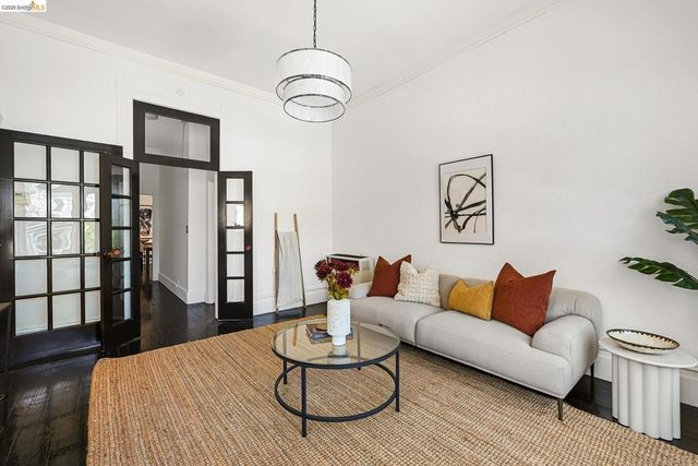 1137 Peralta St, Oakland, CA 94607