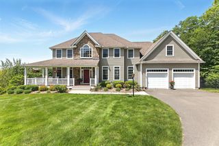 21 Waterford Drive, Belchertown, MA 01007