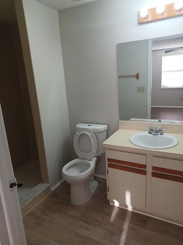 127 CAMPHOR CIRCLE D, Oldsmar, FL 34677