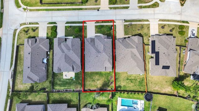 32212 Highwood Green Lane, Conroe, TX 77385