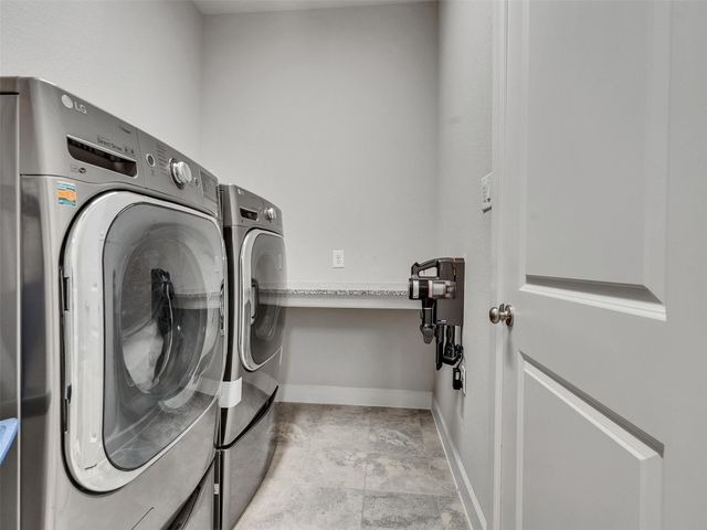 32212 Highwood Green Lane, Conroe, TX 77385