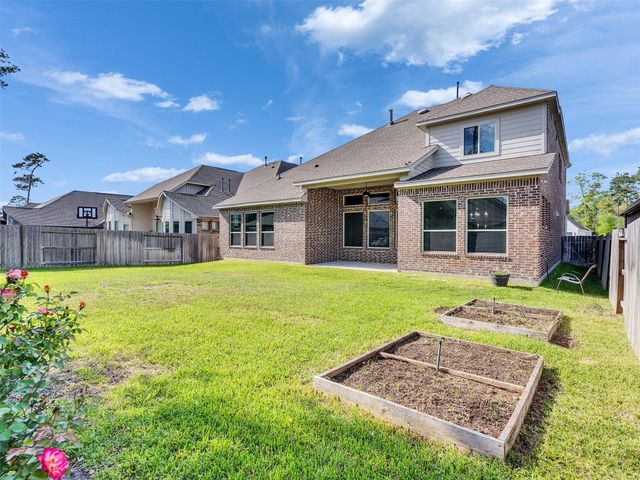 32212 Highwood Green Lane, Conroe, TX 77385
