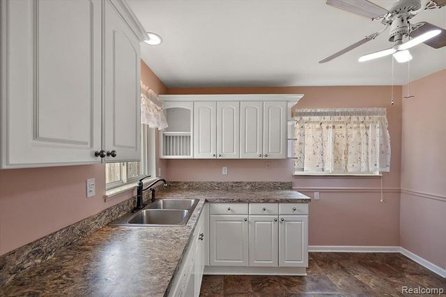 21513 Willow Wisp Street, Saint Clair Shores, MI 48082