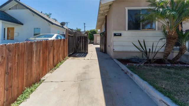 520 E Adele, Anaheim, CA 92805