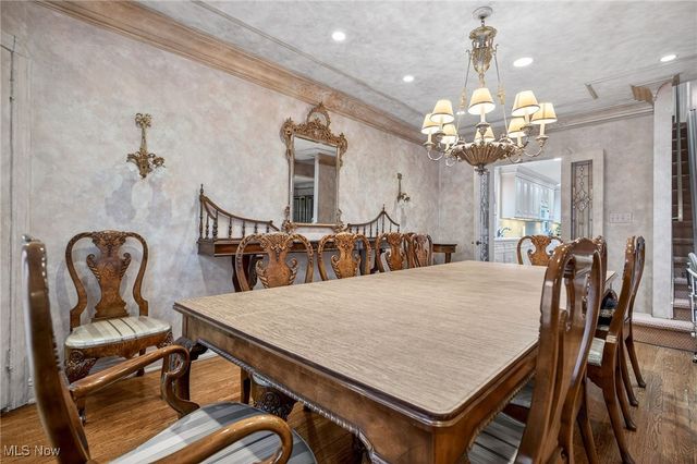 3498 Bainbridge Road, Cleveland Heights, OH 44118