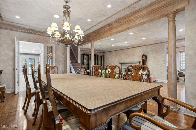 3498 Bainbridge Road, Cleveland Heights, OH 44118