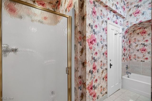 3498 Bainbridge Road, Cleveland Heights, OH 44118