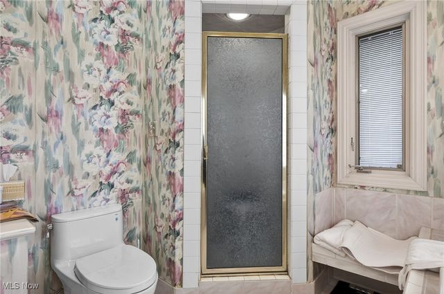 3498 Bainbridge Road, Cleveland Heights, OH 44118