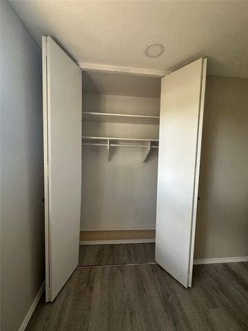 4528 Moorview Avenue, Fort Worth, TX 76119