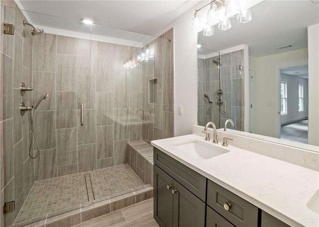 2714 Eagles Crest Lane, Decatur, GA 30034