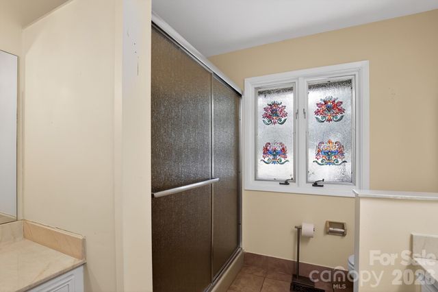 186 Catherine Drive, Columbus, NC 28722