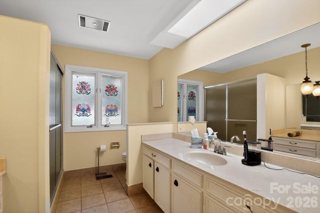 186 Catherine Drive, Columbus, NC 28722