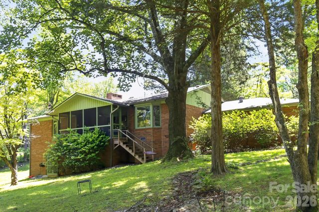 186 Catherine Drive, Columbus, NC 28722