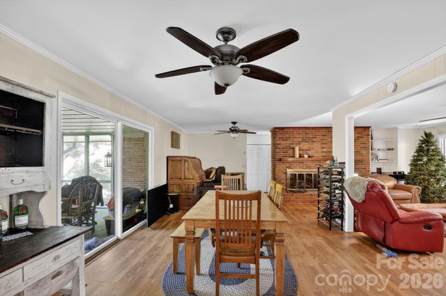 186 Catherine Drive, Columbus, NC 28722