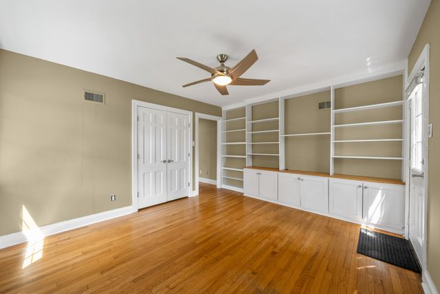 2802 Cox Mill Rd, Hopkinsville, KY 42240