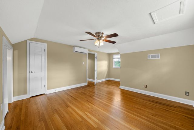 2802 Cox Mill Rd, Hopkinsville, KY 42240