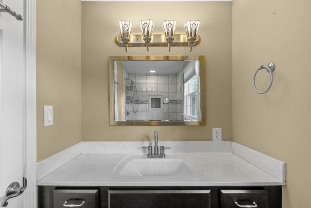 2802 Cox Mill Rd, Hopkinsville, KY 42240