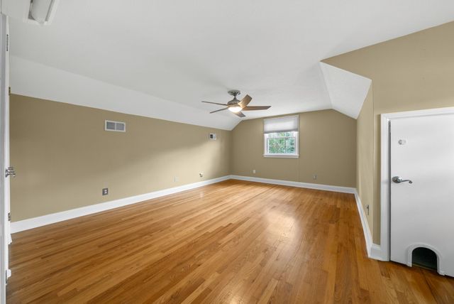 2802 Cox Mill Rd, Hopkinsville, KY 42240