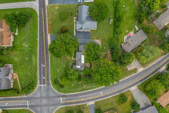 2802 Cox Mill Rd, Hopkinsville, KY 42240