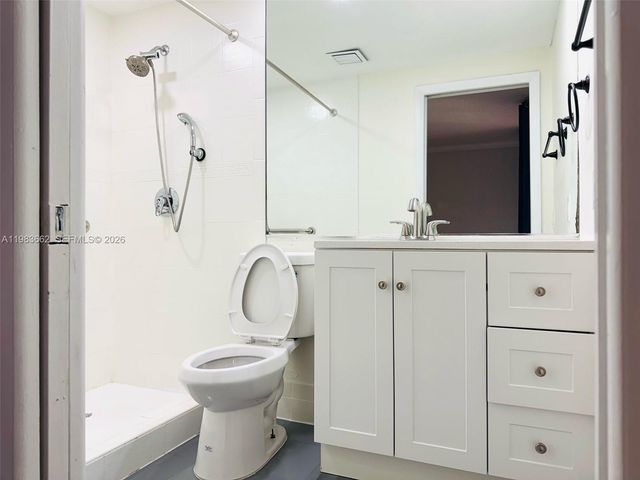 8075 SW 107th Ave 310, Miami, FL 33173