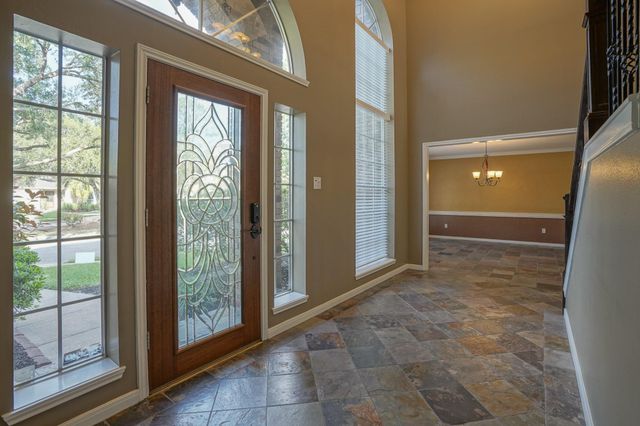 2108 Lakeway Drive, League City, TX 77573
