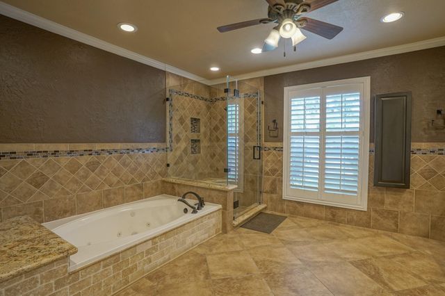 2108 Lakeway Drive, League City, TX 77573