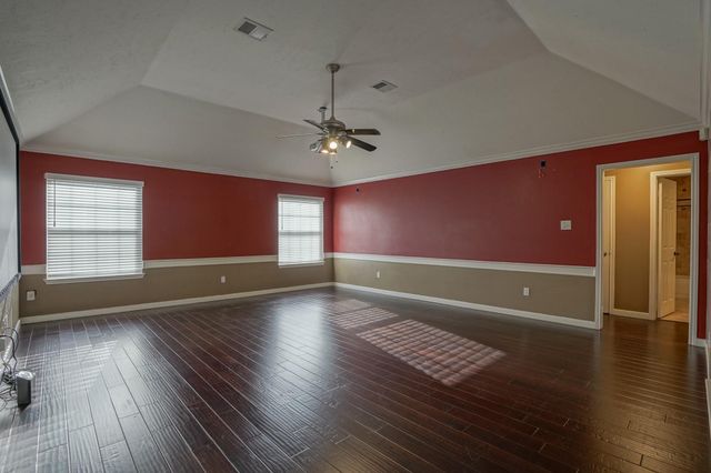 2108 Lakeway Drive, League City, TX 77573