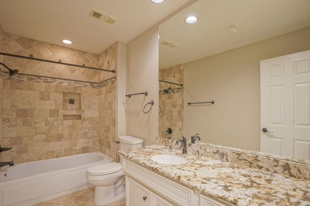 2108 Lakeway Drive, League City, TX 77573