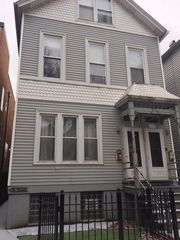 1417 W Fletcher Street 2R, Chicago, IL 60657