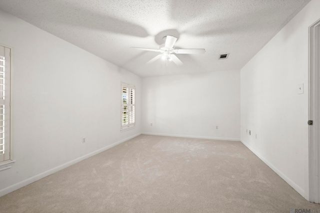 5131 Hickory Ridge Bl, Saint George, LA 70817