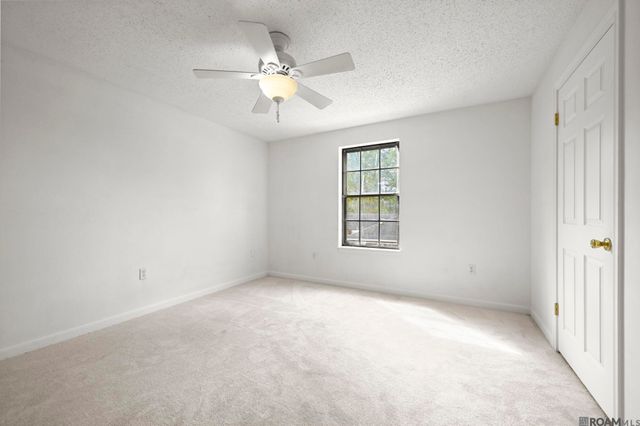 5131 Hickory Ridge Bl, Saint George, LA 70817