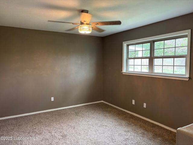 5 Parklane Drive, Ransom Canyon, TX 79366