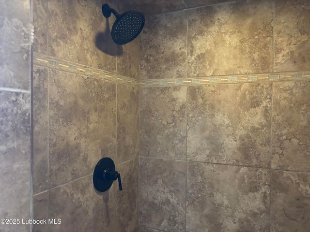 5 Parklane Drive, Ransom Canyon, TX 79366