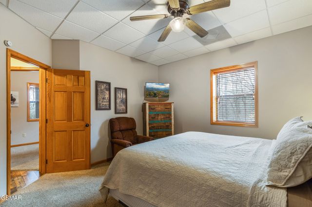 3438 Brook Stone Way, Pigeon Forge, TN 37863