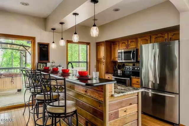 3438 Brook Stone Way, Pigeon Forge, TN 37863