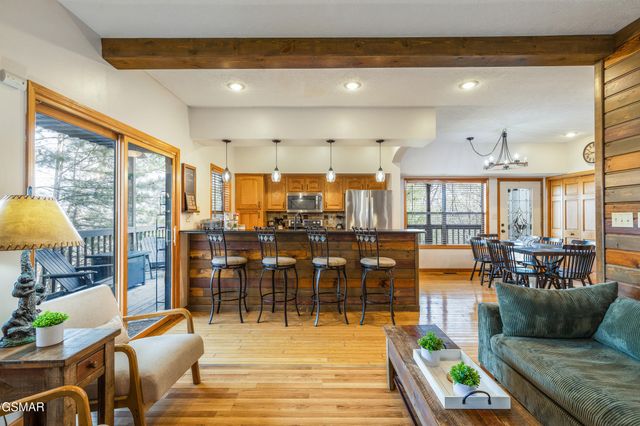 3438 Brook Stone Way, Pigeon Forge, TN 37863