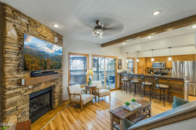 3438 Brook Stone Way, Pigeon Forge, TN 37863