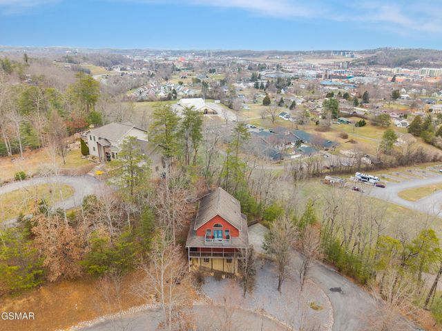3438 Brook Stone Way, Pigeon Forge, TN 37863