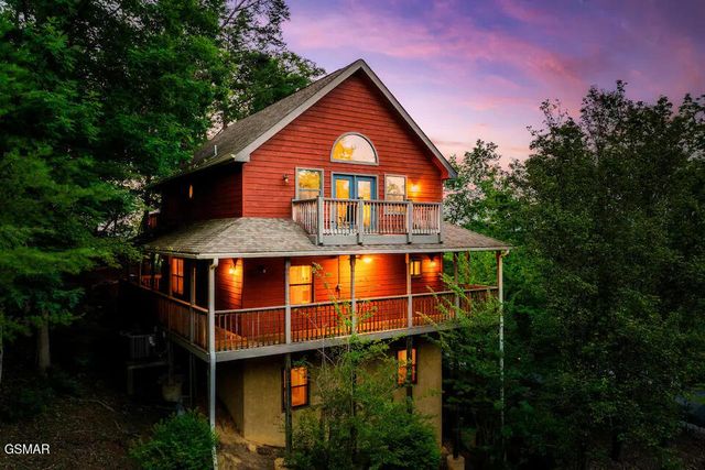 3438 Brook Stone Way, Pigeon Forge, TN 37863