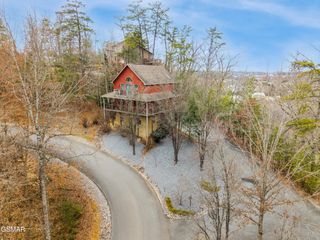 3438 Brook Stone Way, Pigeon Forge, TN 37863