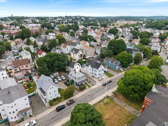 22 Porter St, Lynn, MA 01902
