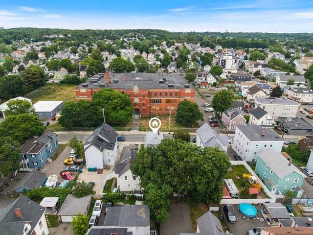 22 Porter St, Lynn, MA 01902