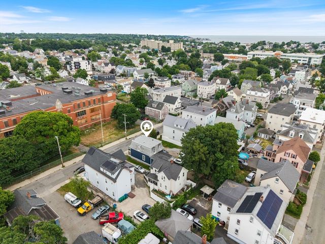 22 Porter St, Lynn, MA 01902