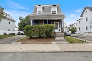 22 Porter St, Lynn, MA 01902