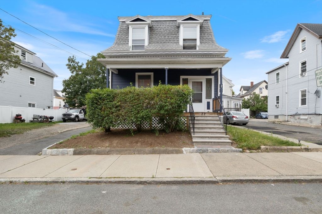 22 Porter St, Lynn, MA 01902