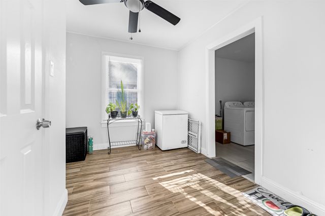 2329 Yucca Avenue, Fort Worth, TX 76111